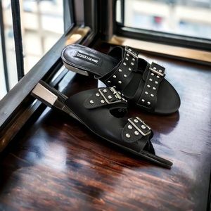 DESIGN LAB LORD & TAYLOR Punk Studded Rivet Leather Slip On Sandal size 9 Black